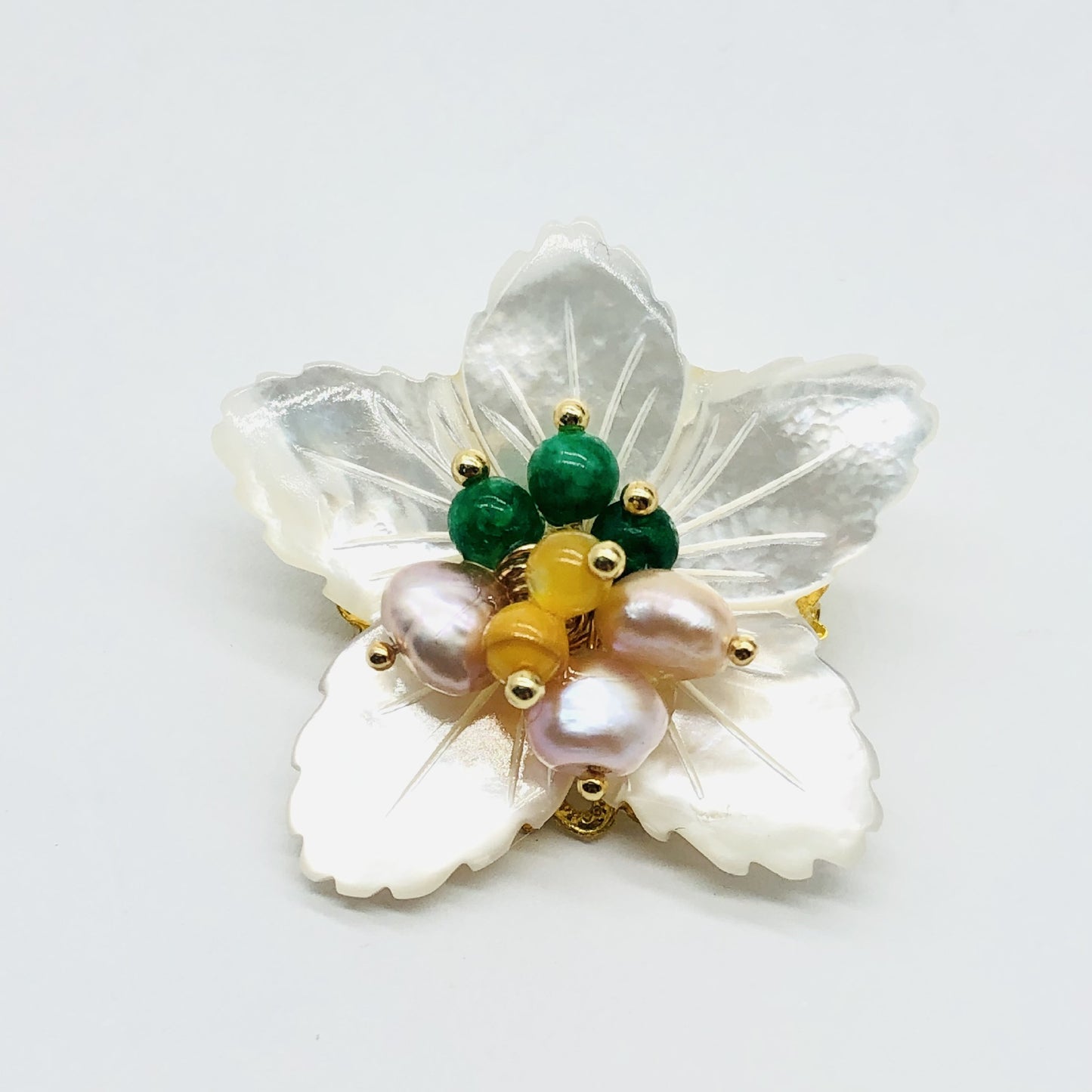 Leaf shaped flower brooch