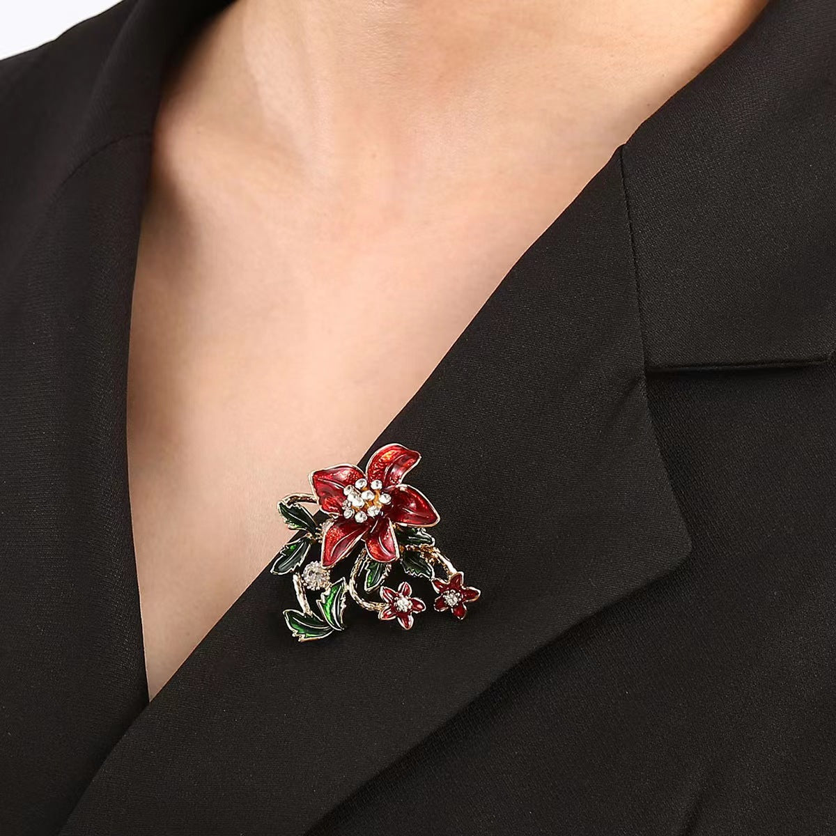 Flower pin brooch